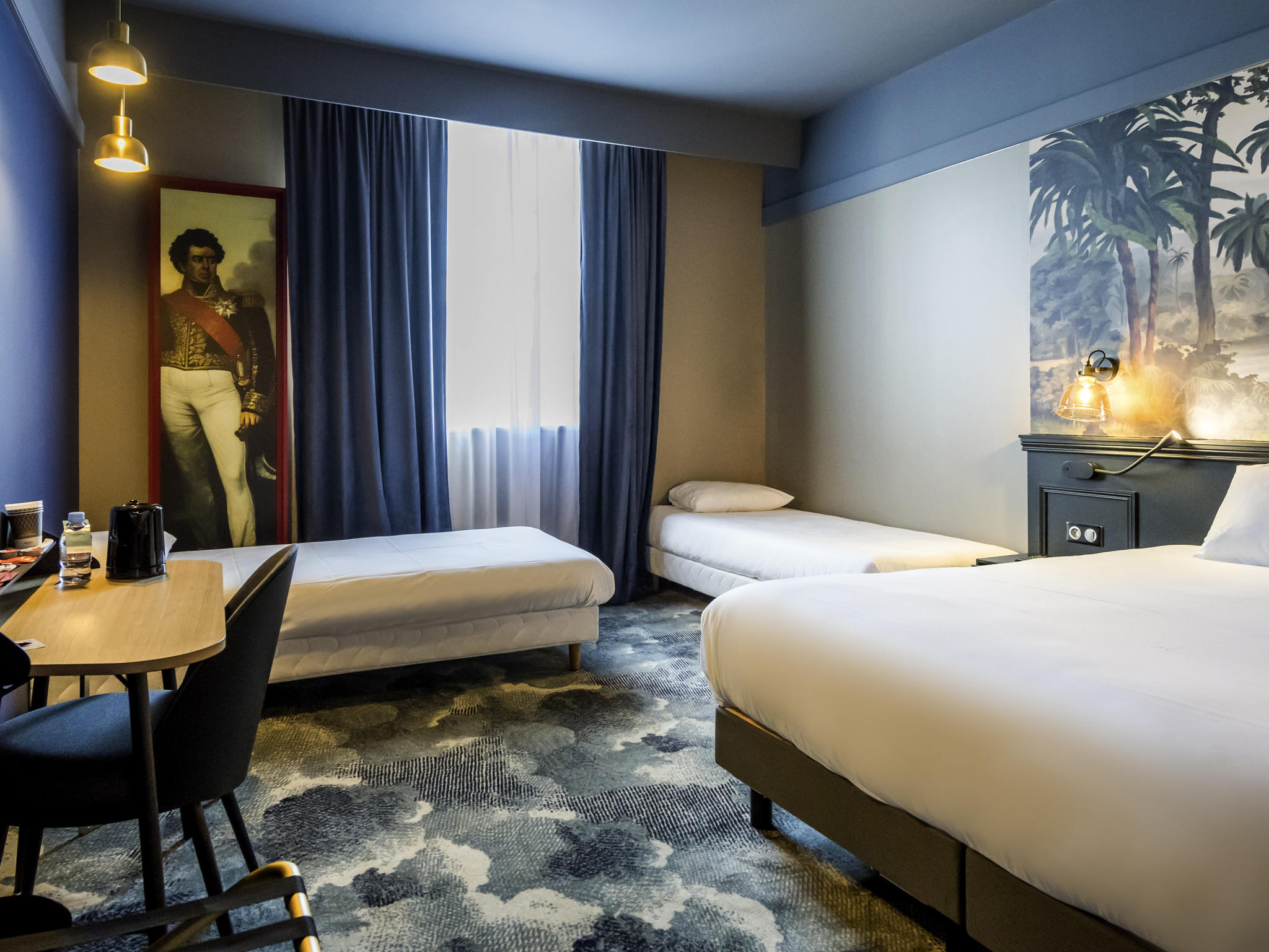 SUPERIOR, KING AND TWIN BEDS