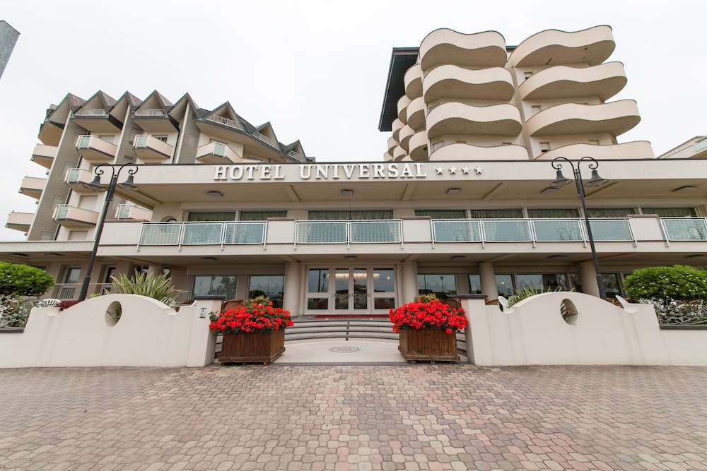 Hotel Universal 6/55