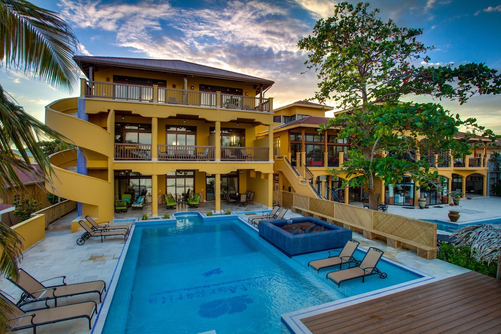 Villa Margarita 2/50