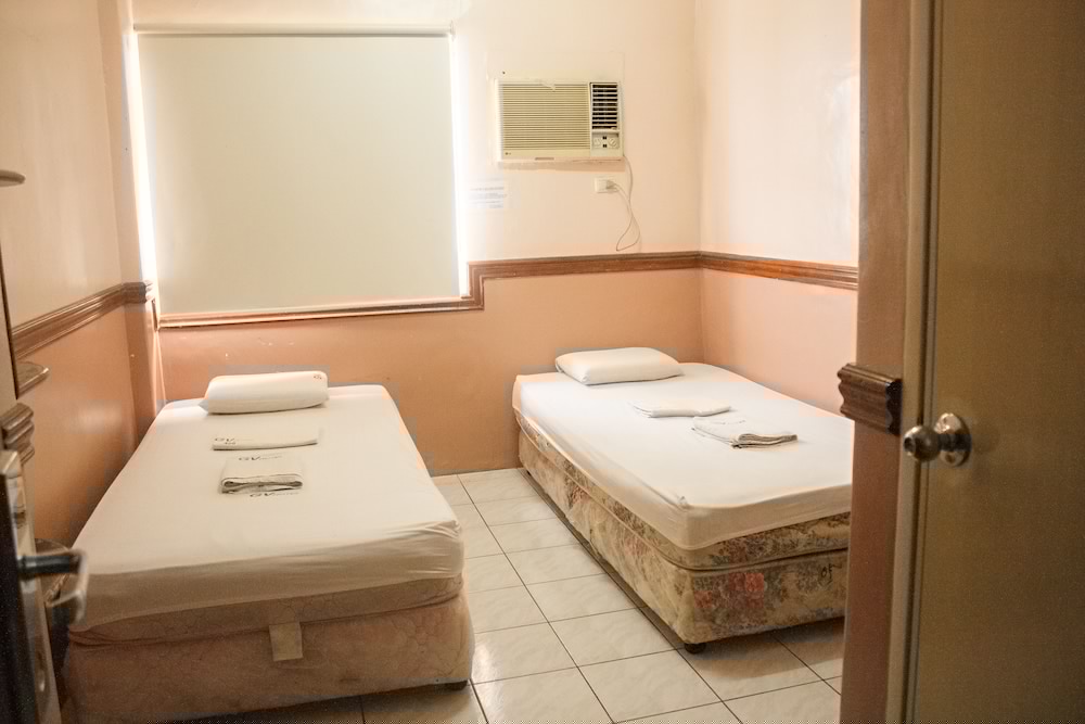 Gv Hotel Ormoc 19/29