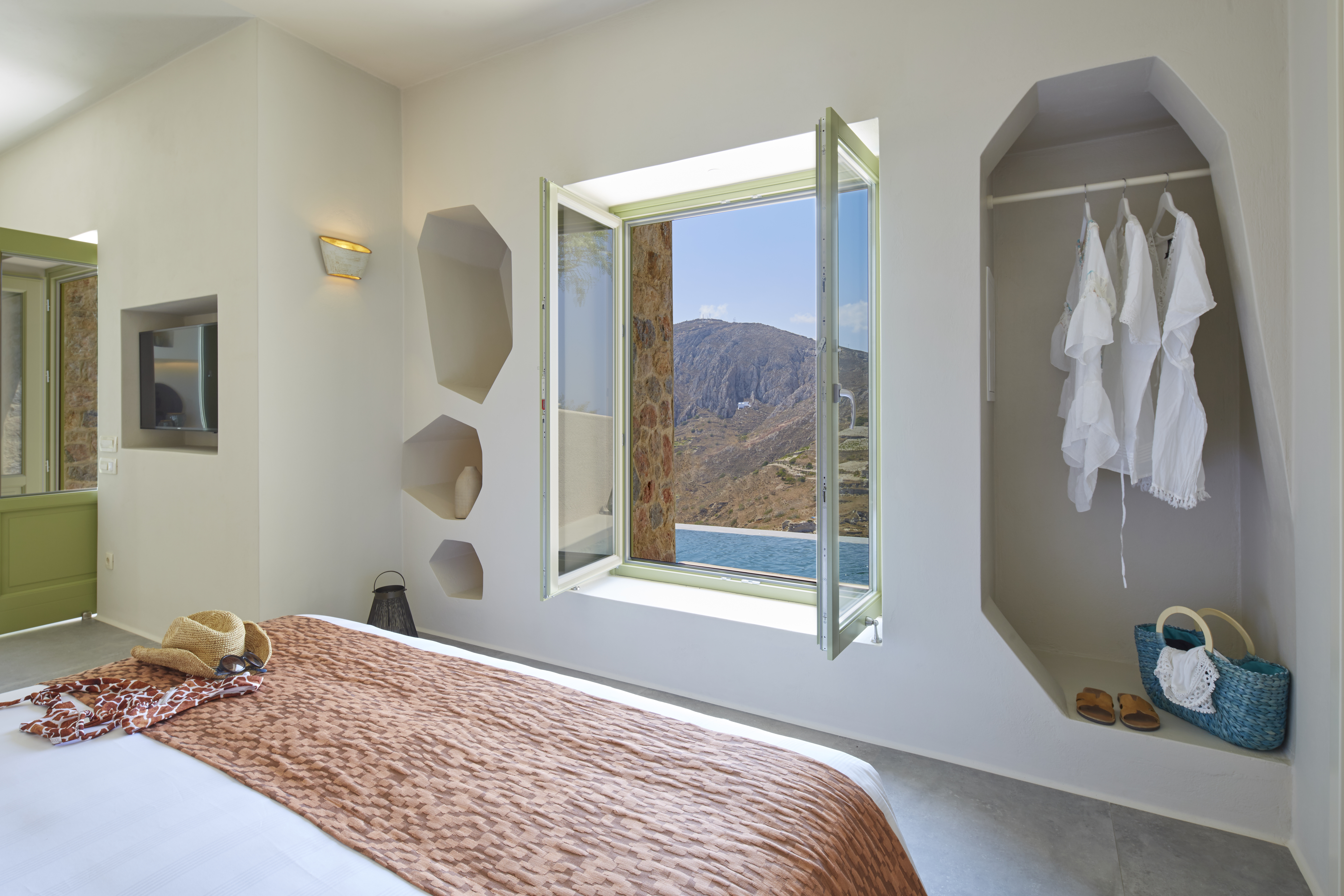 Suite, King Bed, Sea View, Aeon Suites - Adults Only By Mr and Mrs White 3/4