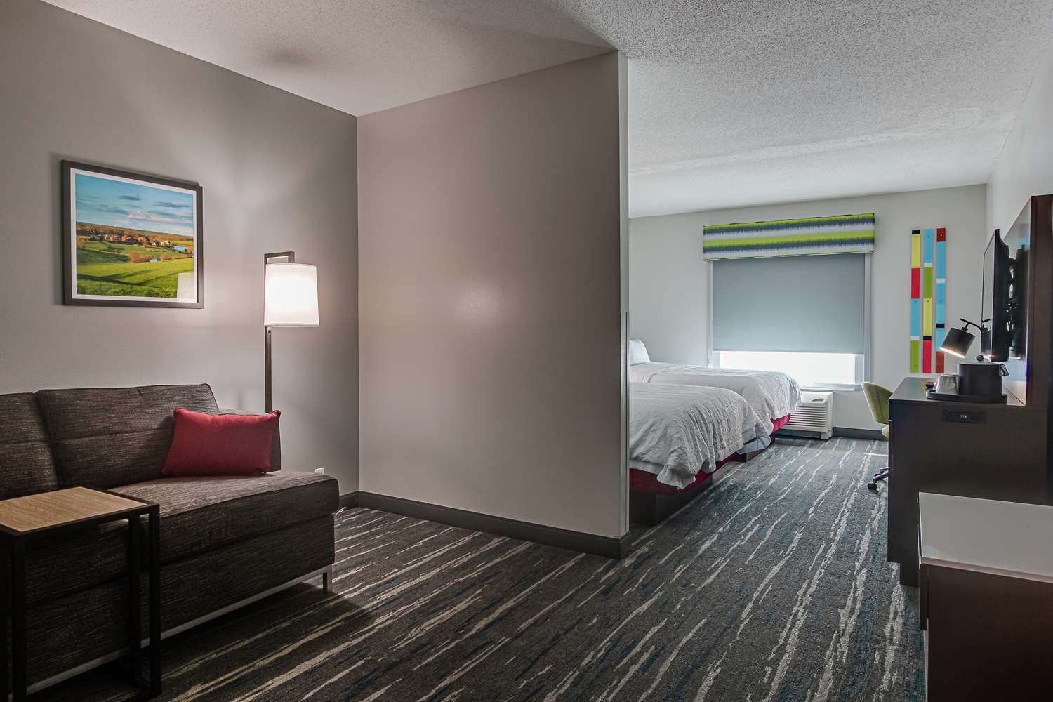 جناح استوديو بسريرين كوين، Hampton Inn Oak Grove Fort Campbell 2/3