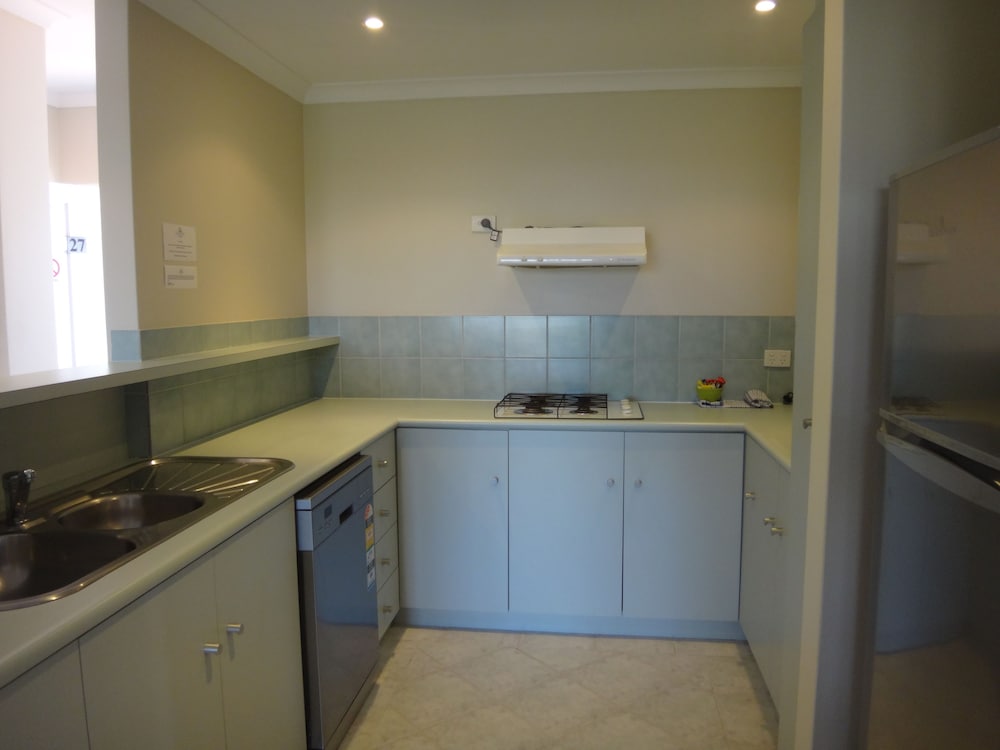 MANDURAH QUAY RESORT 30/72