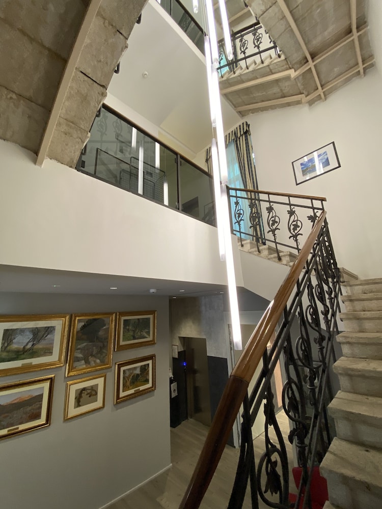 Hotel Benaco 7/50