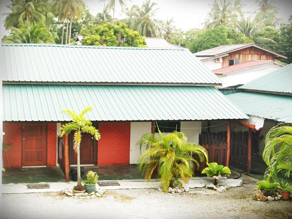 Cenang Rest House 9/63