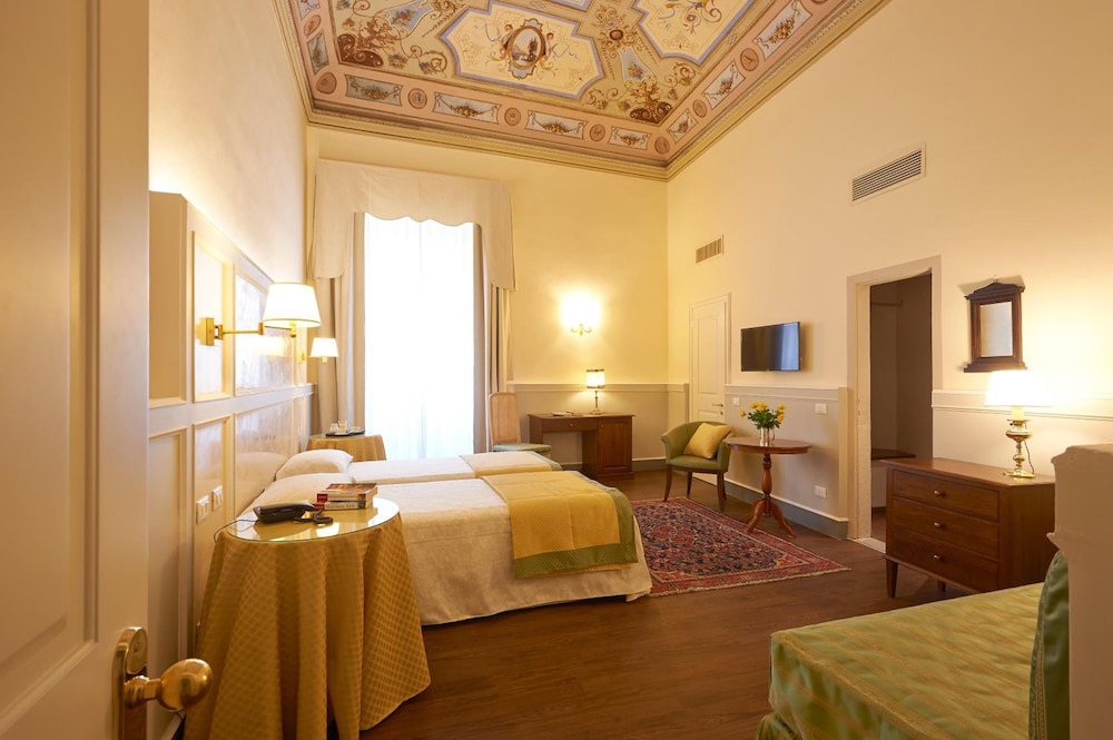 Hotel Firenze Capitale 13/22