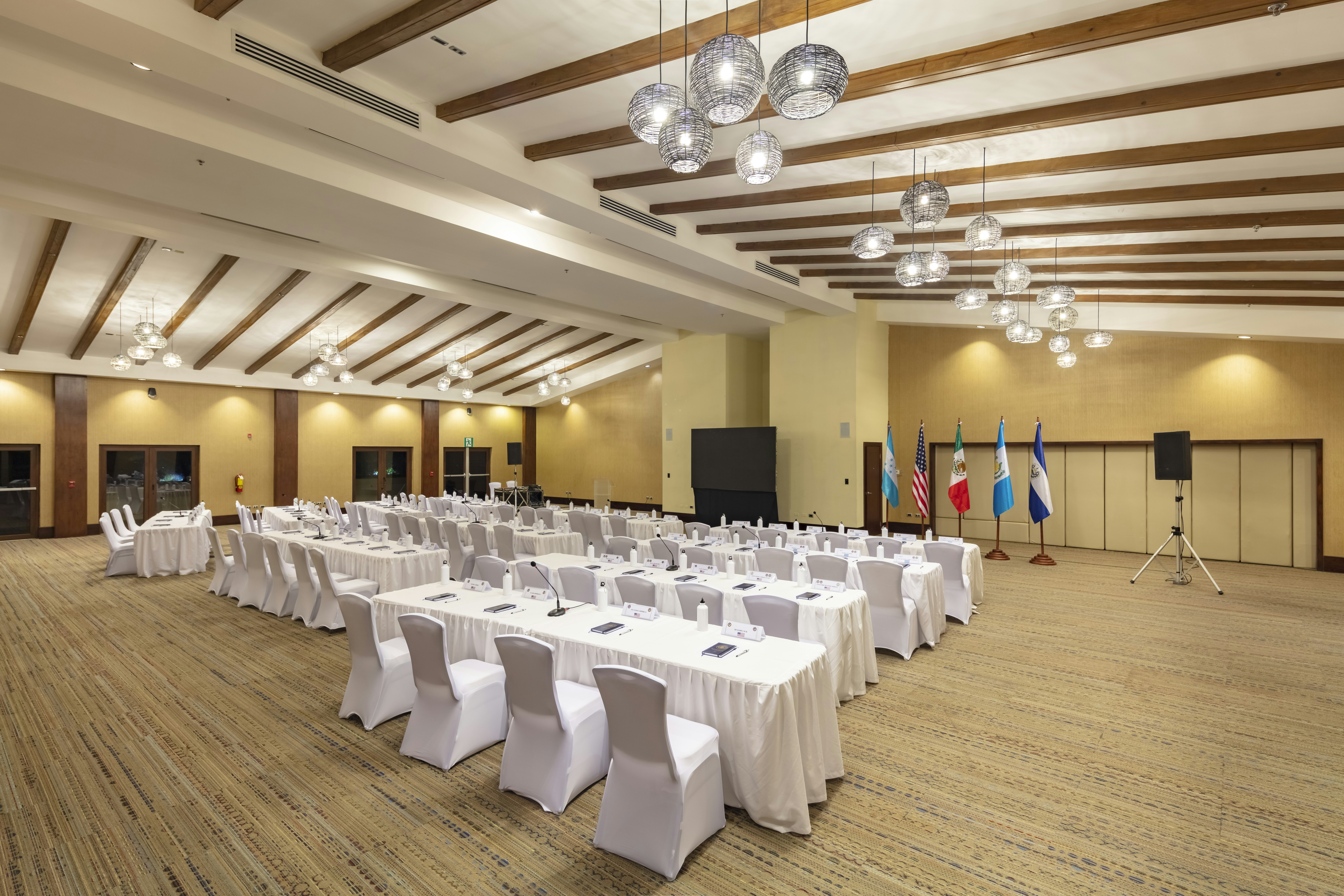 Indura Beach & Golf Resort Curio Collection by Hilton 36/50