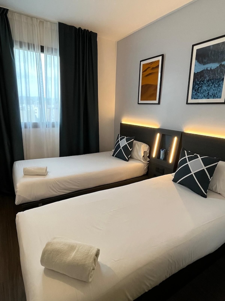 Easyhotel Malaga City Centre 27/59