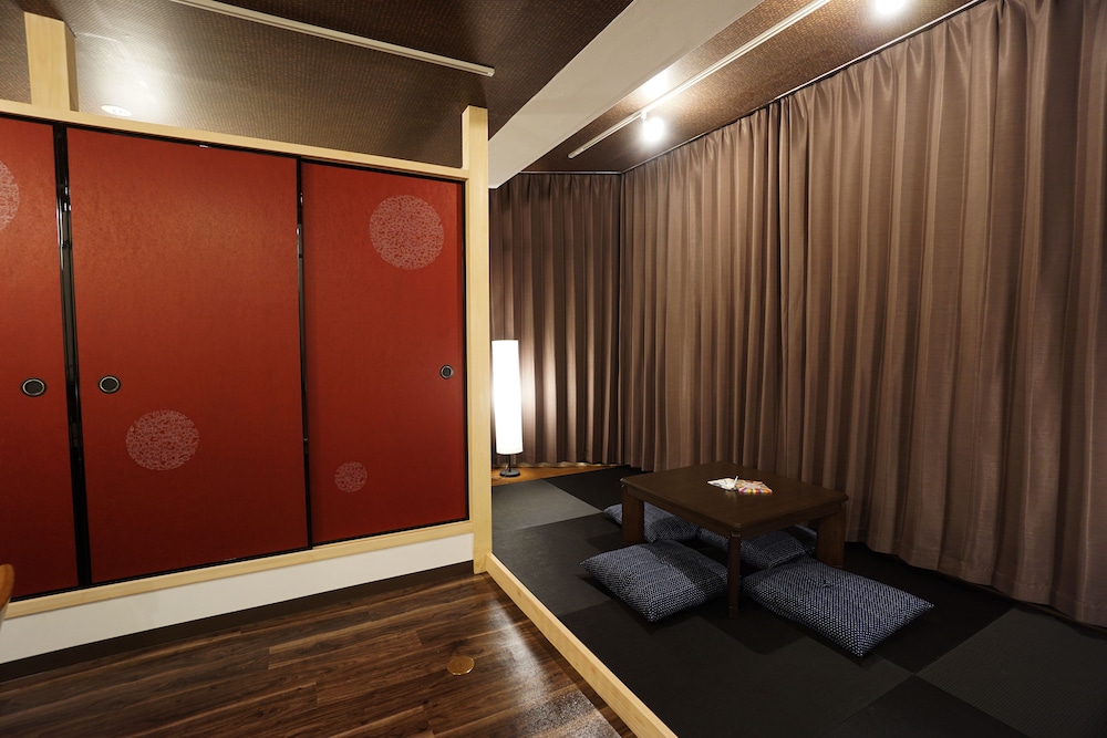 Japanese Condominium Uno 20/39