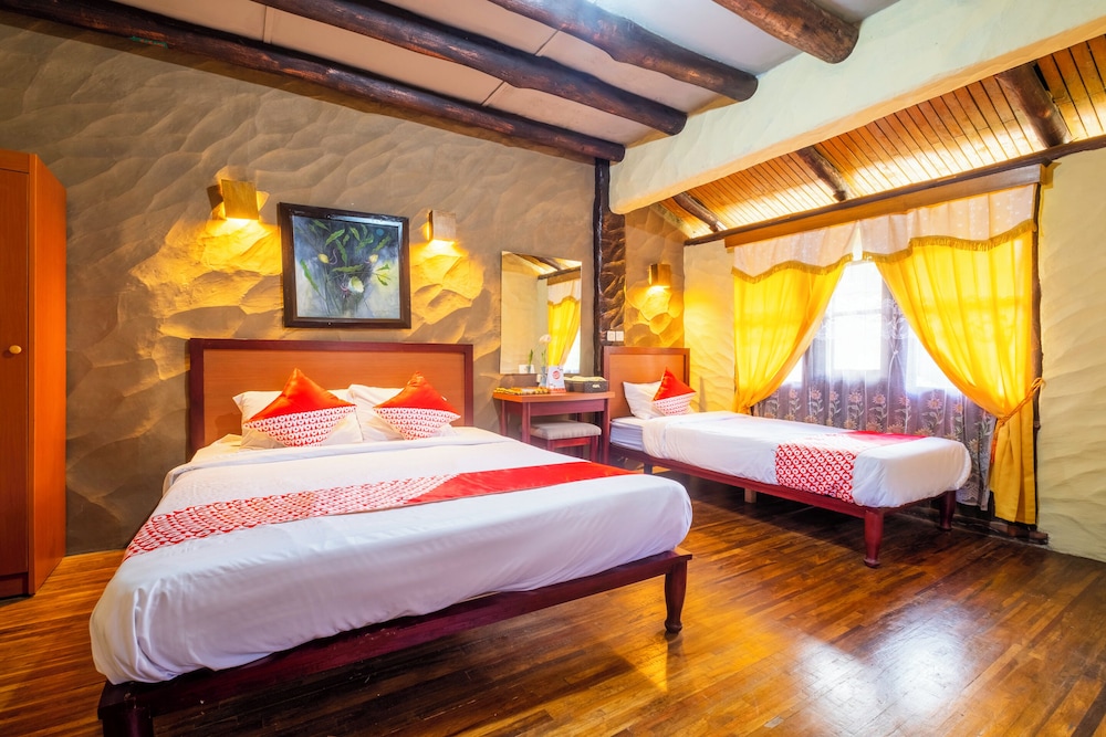 OYO 2640 Rumah Kayu Cottage Syariah 11/17