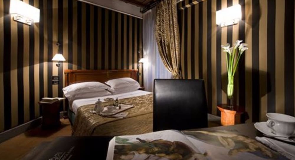 Duca D Alba Hotel 27/41