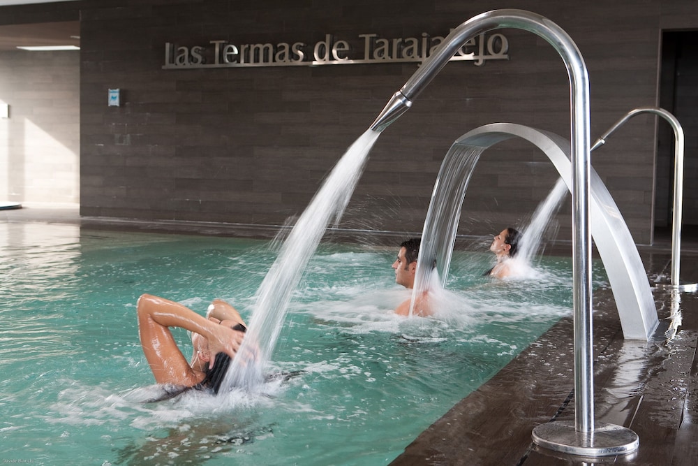 R2 Romantic Fantasia Dreams And Suites Hotel Adults Only 27/64