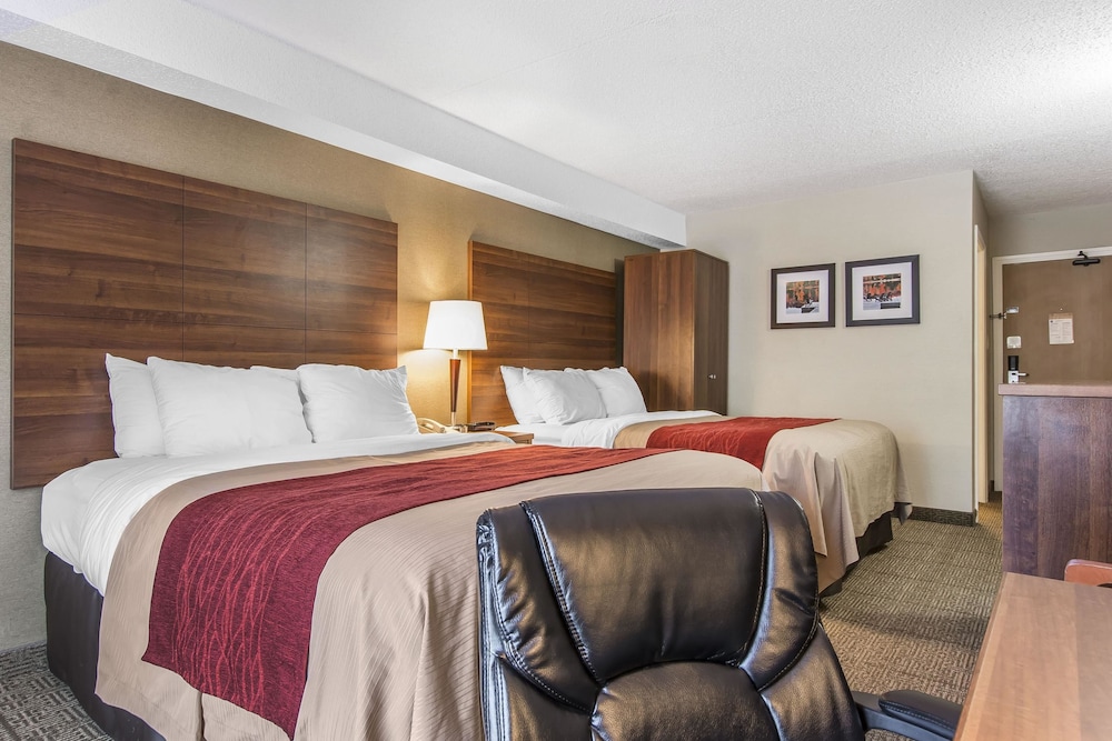 Comfort Inn Huntsville Ontario 21/40