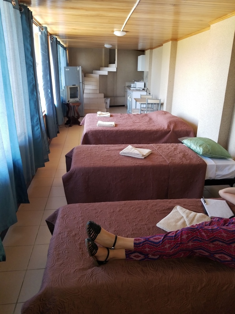 Hostel Monte Campana Escazu 42/50