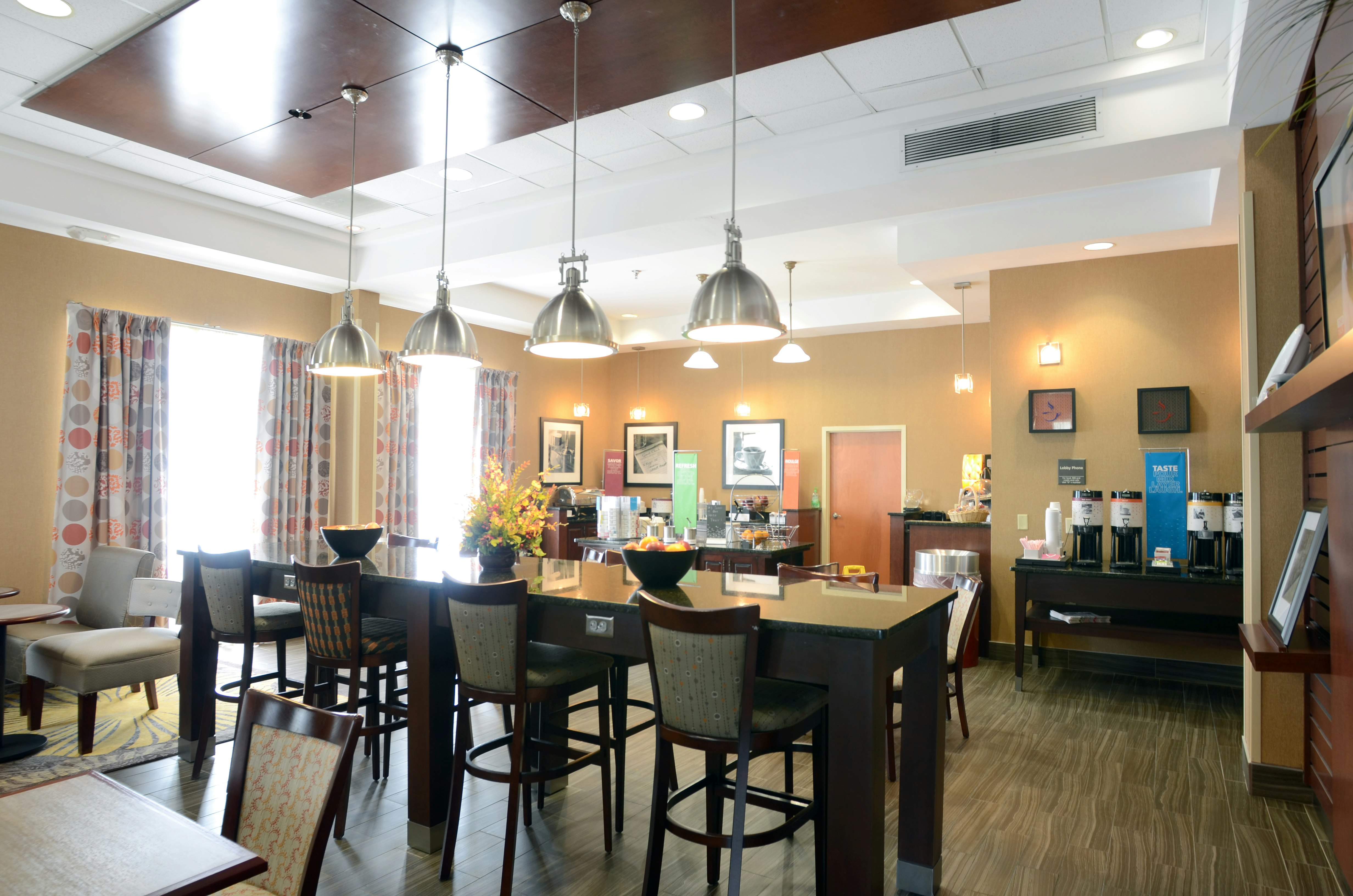 Hampton Inn Vidalia 12/19