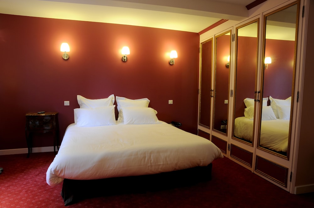 Hotel La Belle Meuniere 13/50