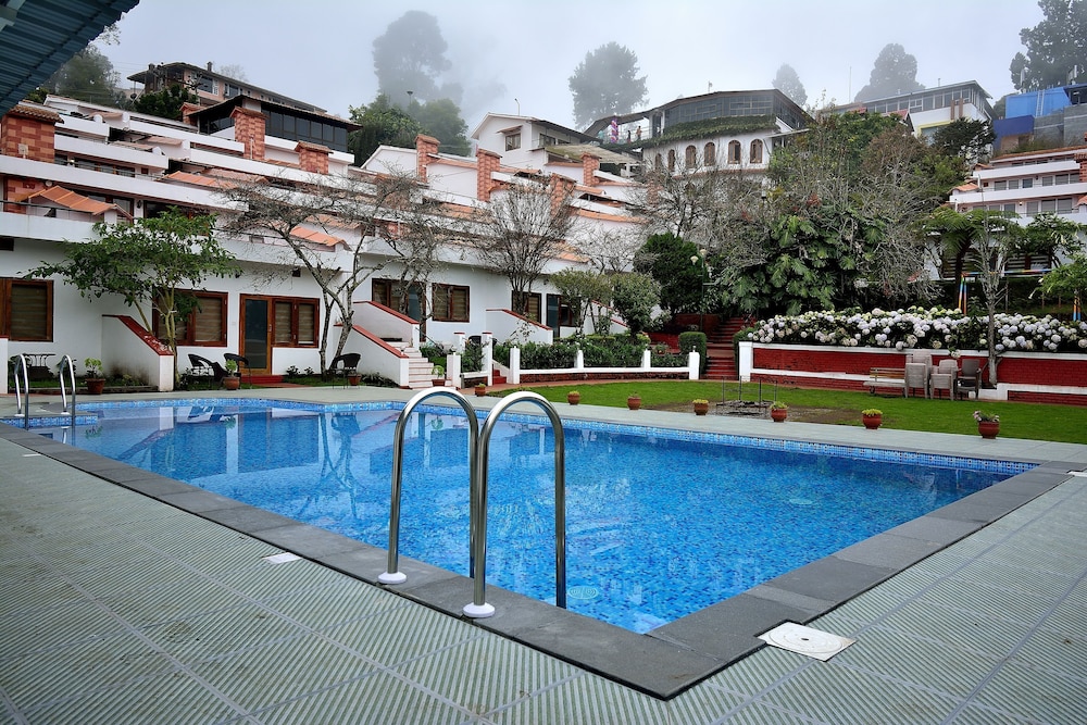 KODAI RESORT HOTEL 31/34