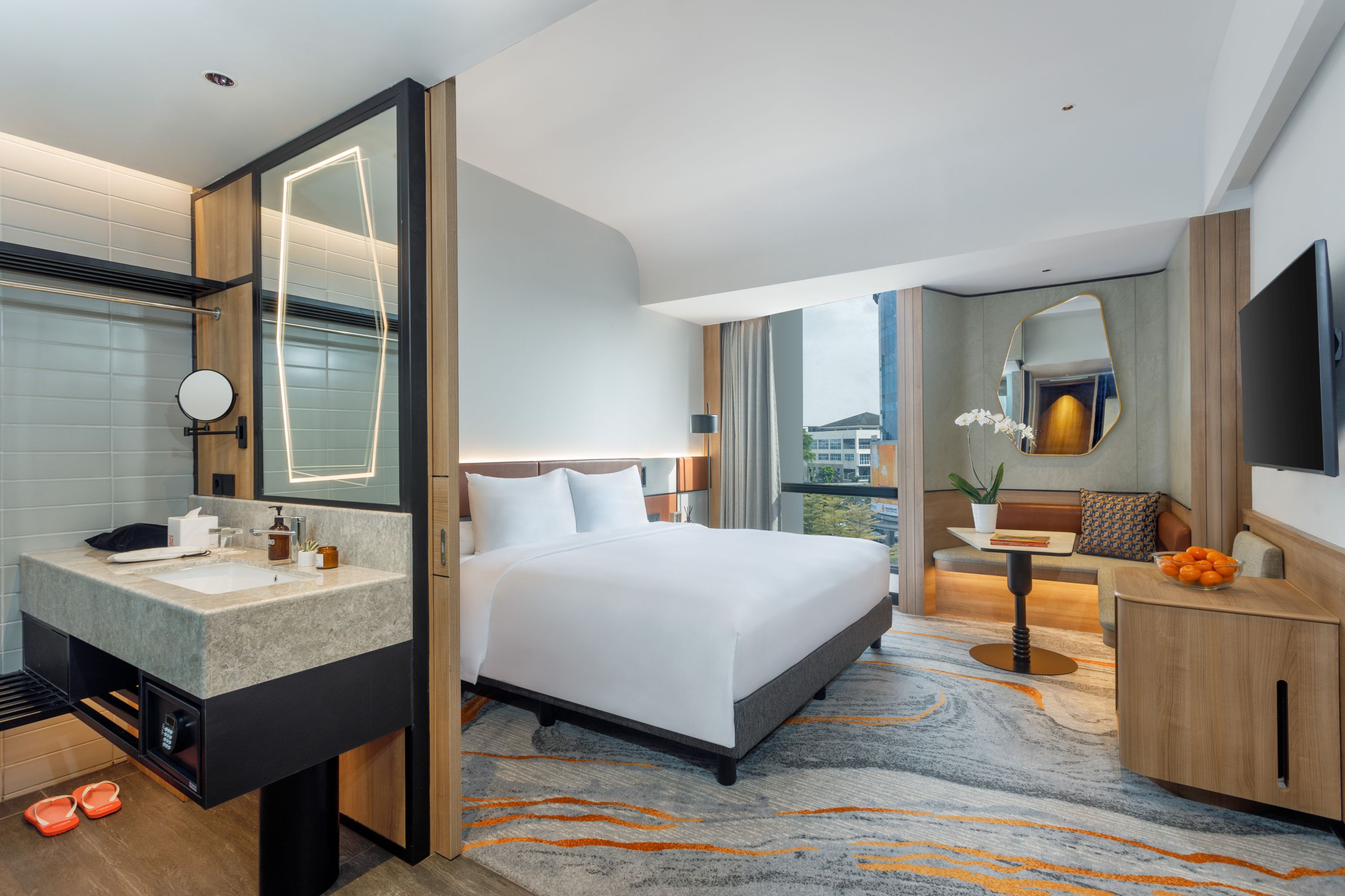 Harris Room، Harris Hotel and Convention Serpong 3/5