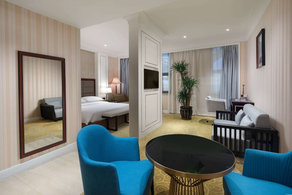 Ramada by Wyndham Shanghai Pudong 32/50