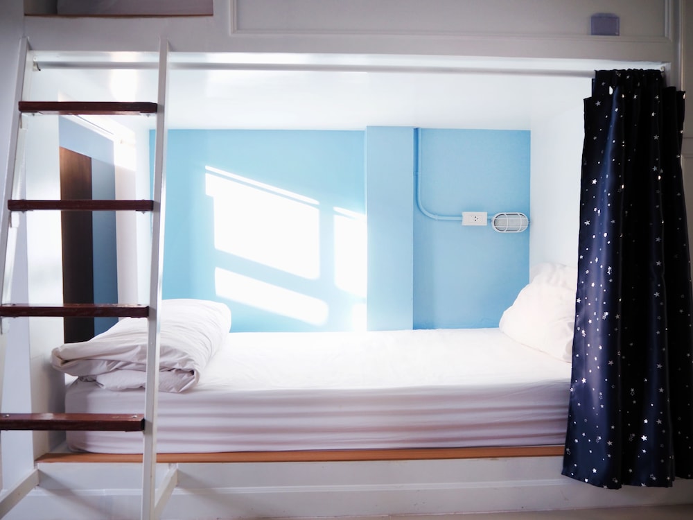 Mercy Hostel 24/55