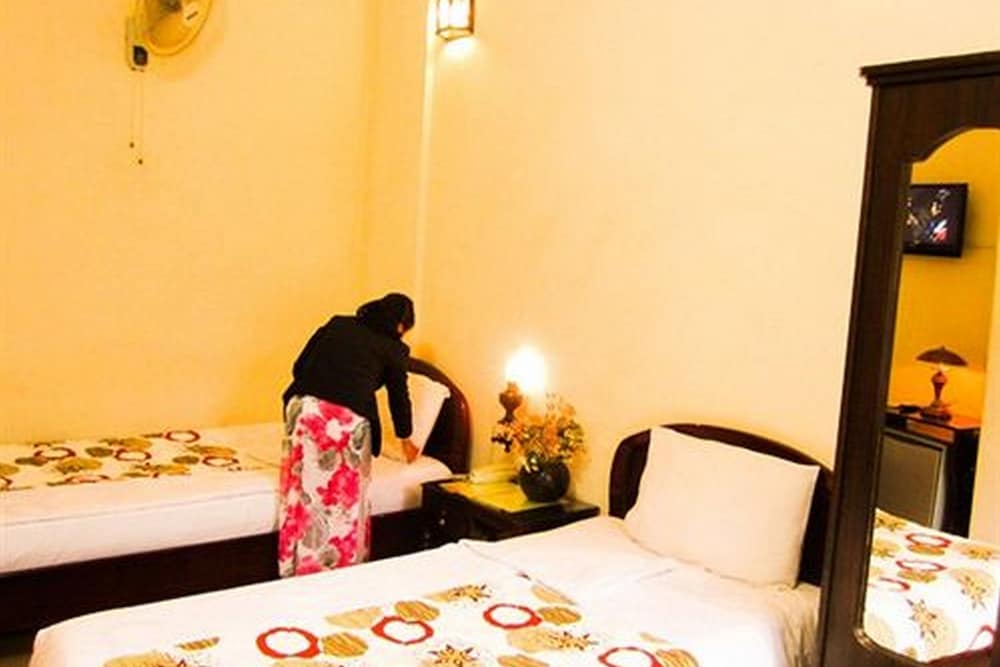 Binh Minh Sunrise Hotel 7/20