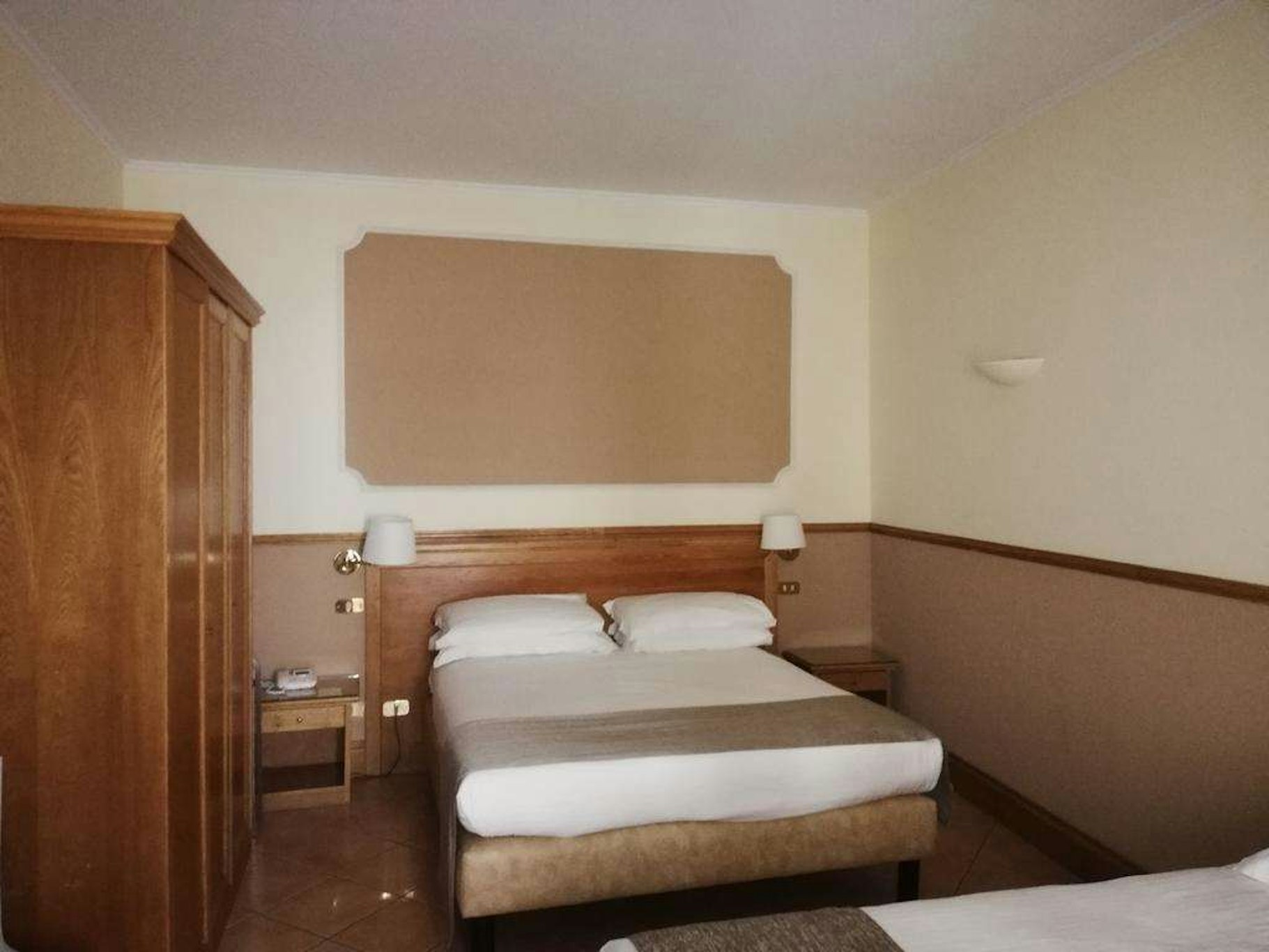Hotel Leopardi 21/50