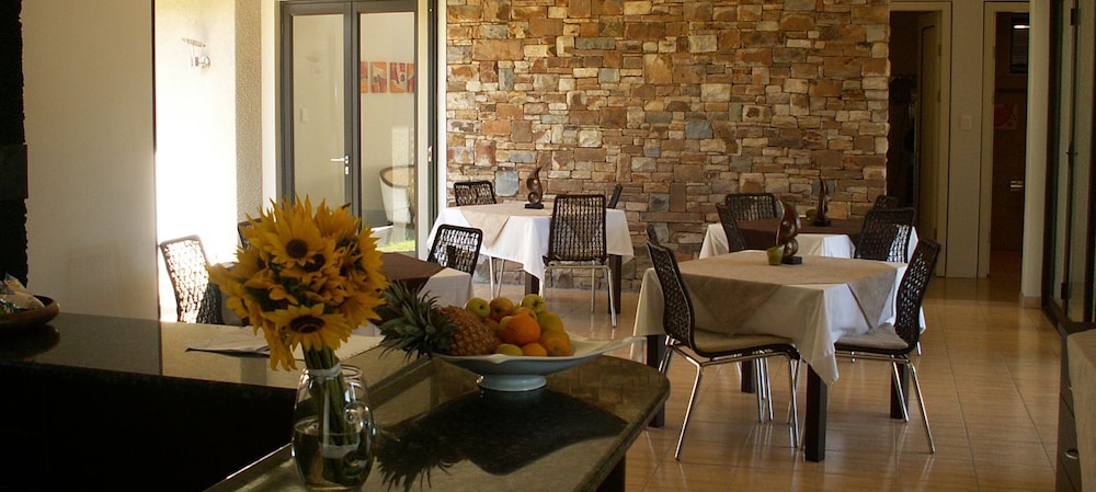 The Elegant Guesthouse 29/31
