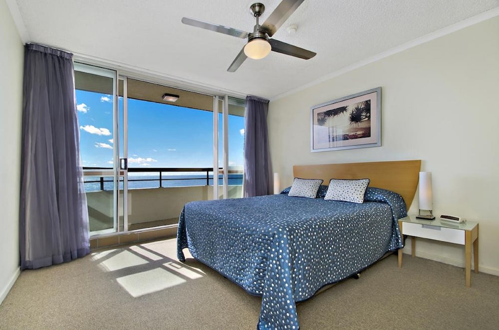 Newport Mooloolaba 19/76