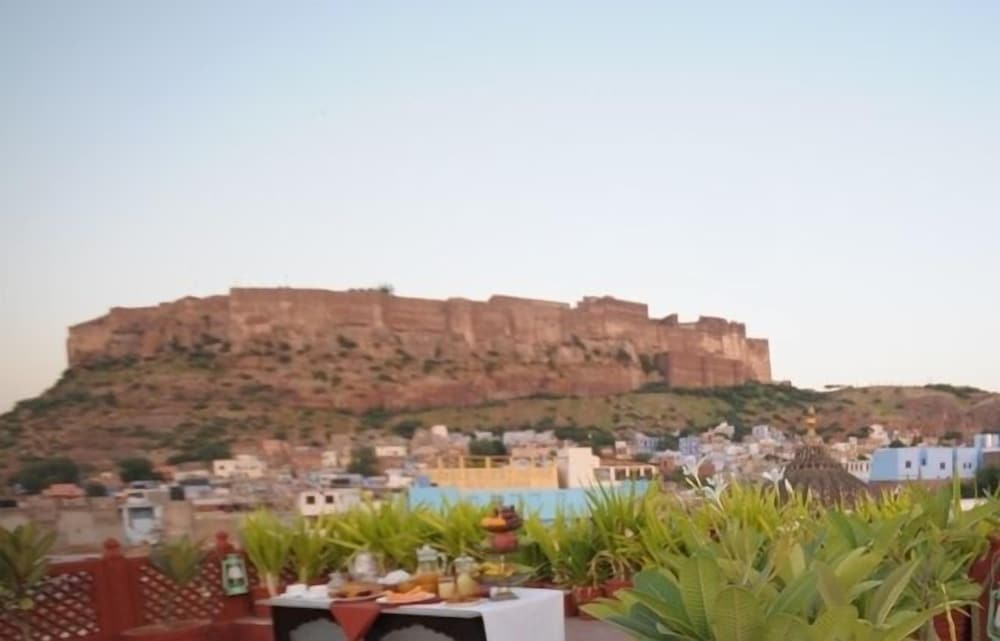 HAVELI INN PAL 46/50