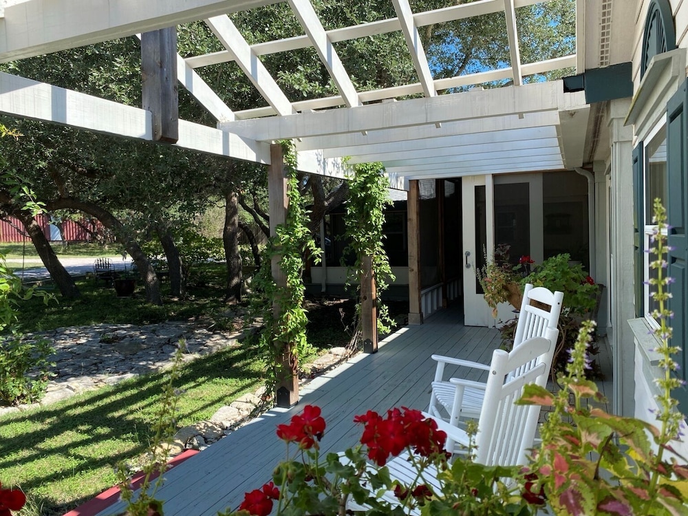 BellaVida Bed and Breakfast and Retreat 5/73