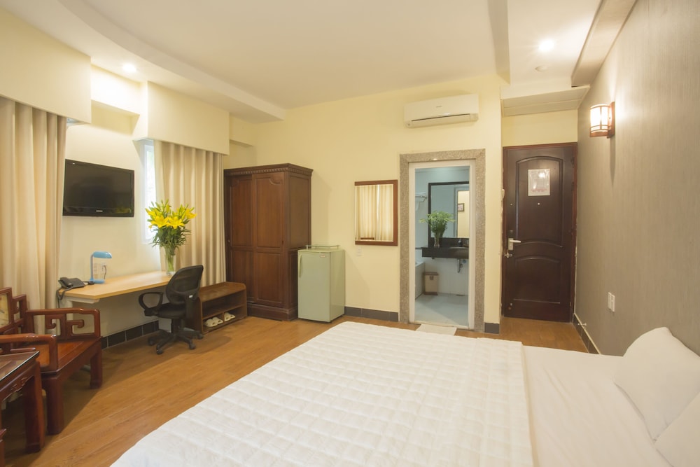 My Lan Hanoi Hotel 25/48