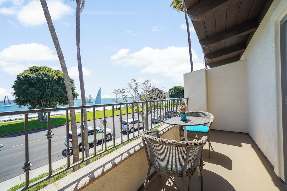 Kona Kai San Diego Resort 6/71