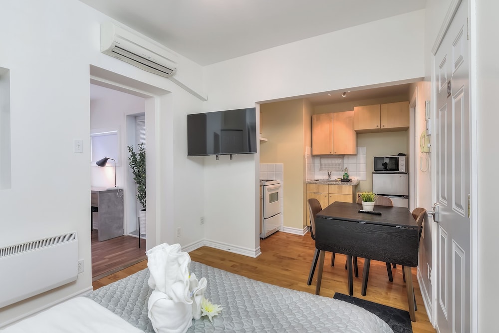apartment, garden view