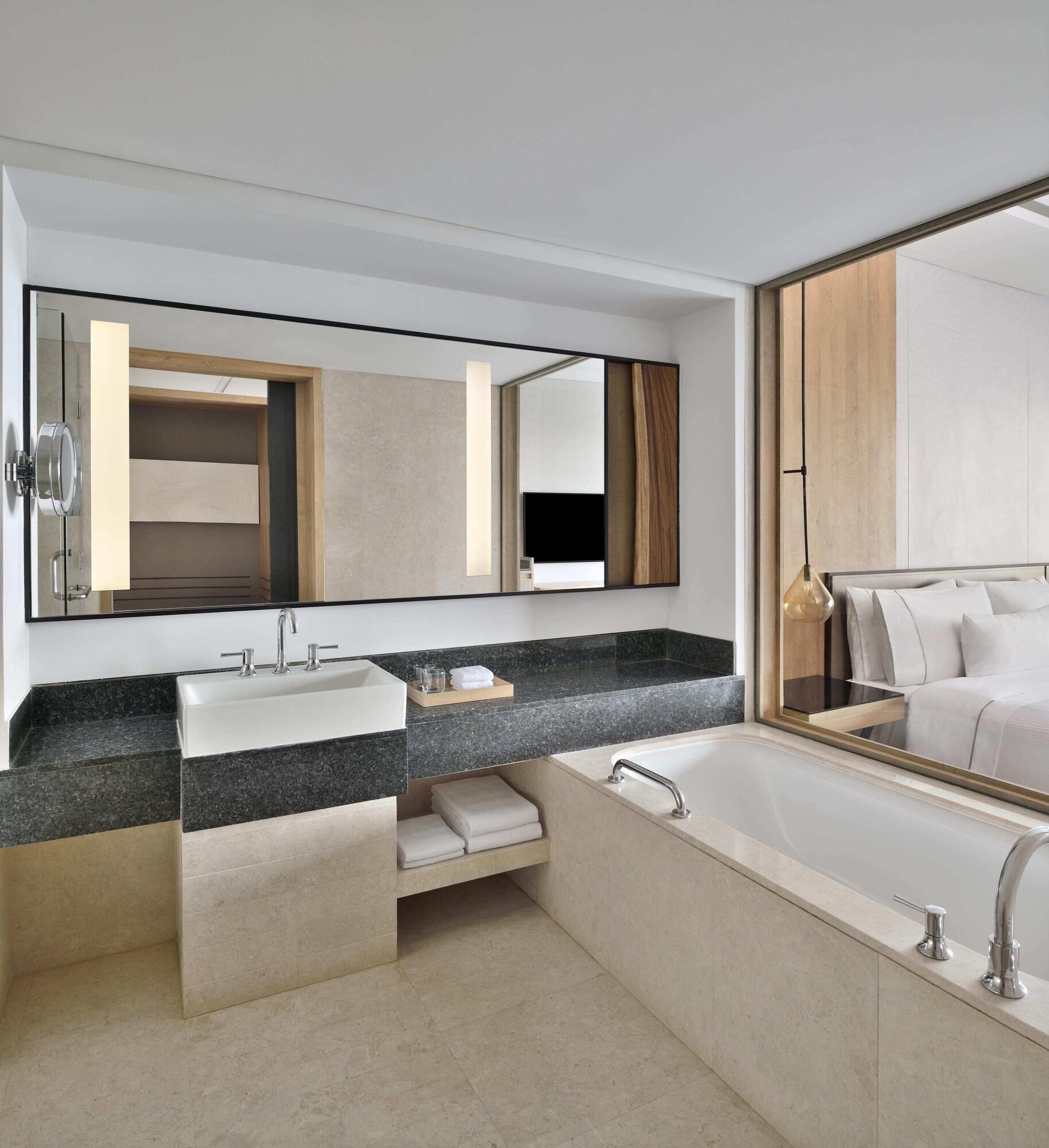 جناح كلوب بإطلالة، The Westin Mumbai Powai Lake (ex Renaissance Mumbai) 8/8