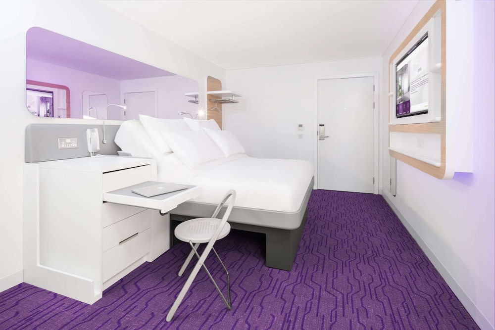 YOTEL Edinburgh, Select by Hilton 21/72