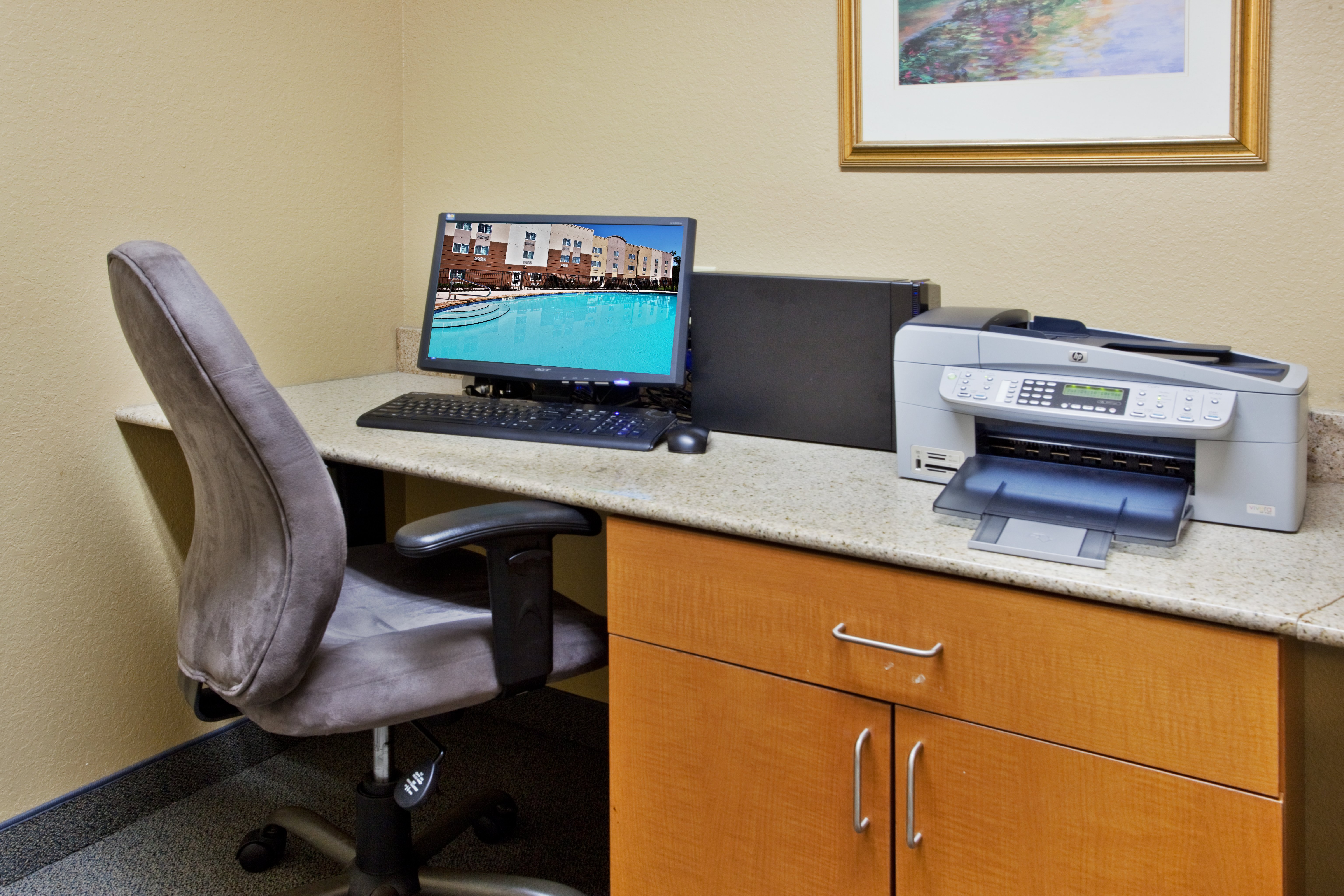 Candlewood Suites Macon 60/70
