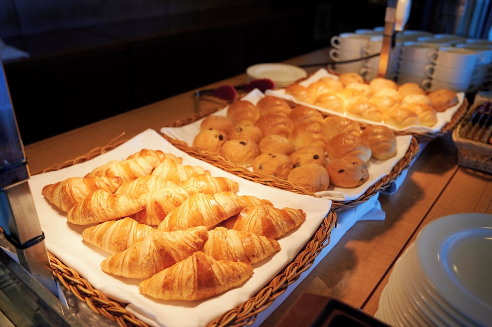 MIDAGAHARA HOTEL 10/31