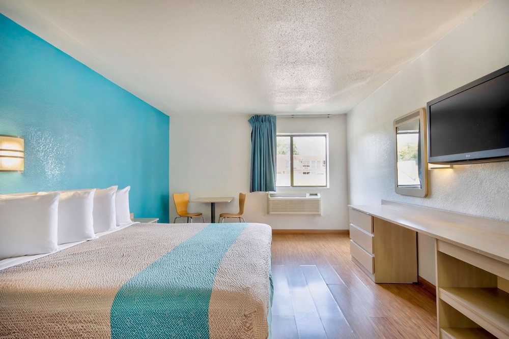 Motel6 Georgetown, KY - Lexington North 23/51