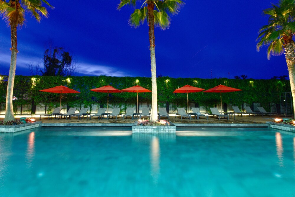 Sugar Marina Resort Surf 38/41