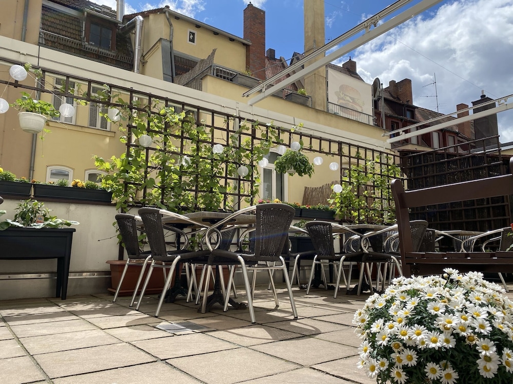 BURGHOTEL NURNBERG 54/62