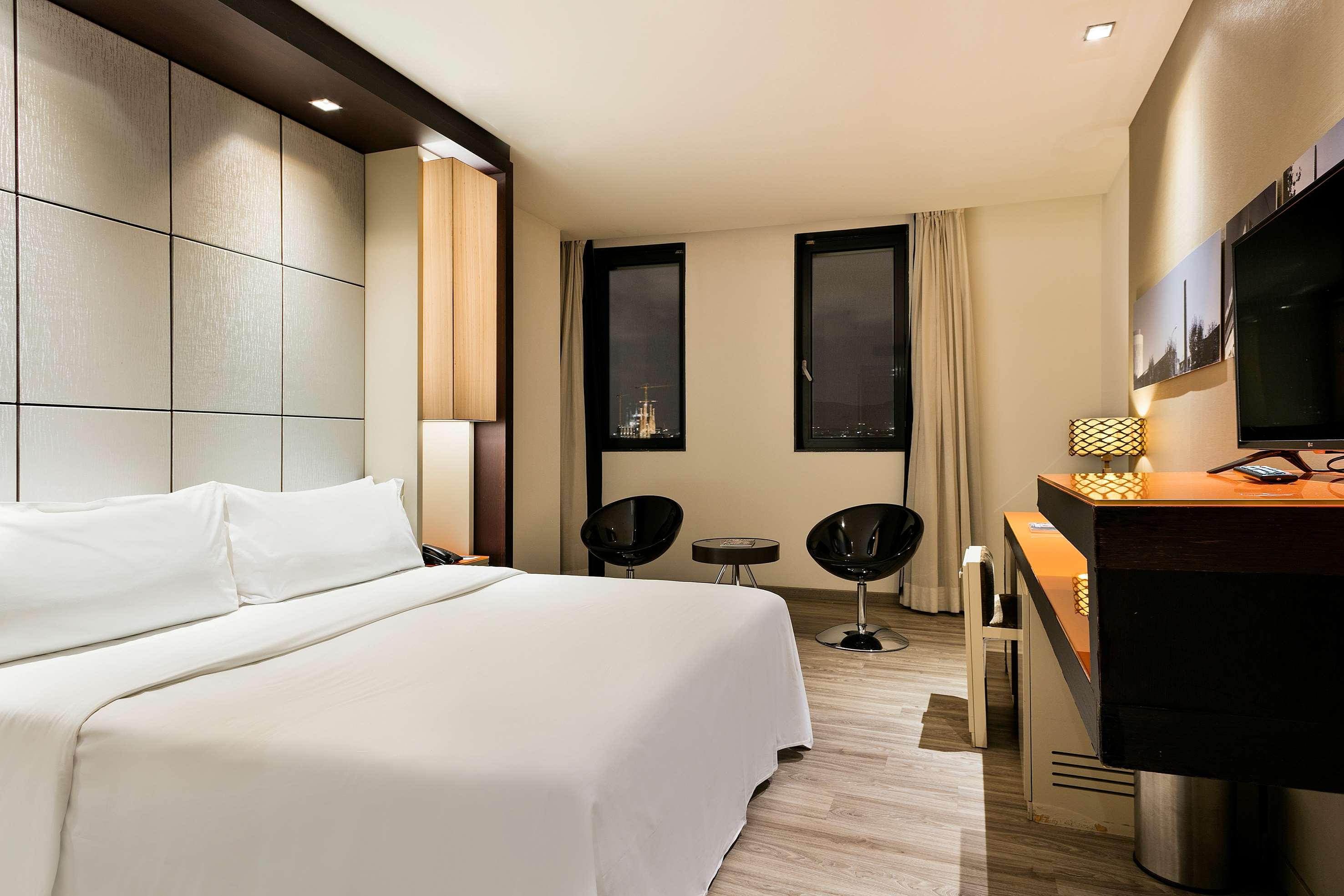 Standard, Single, Double Bed