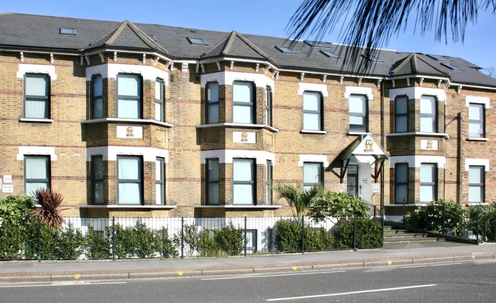 Westciti Croydon Serviced Apartments 2/50