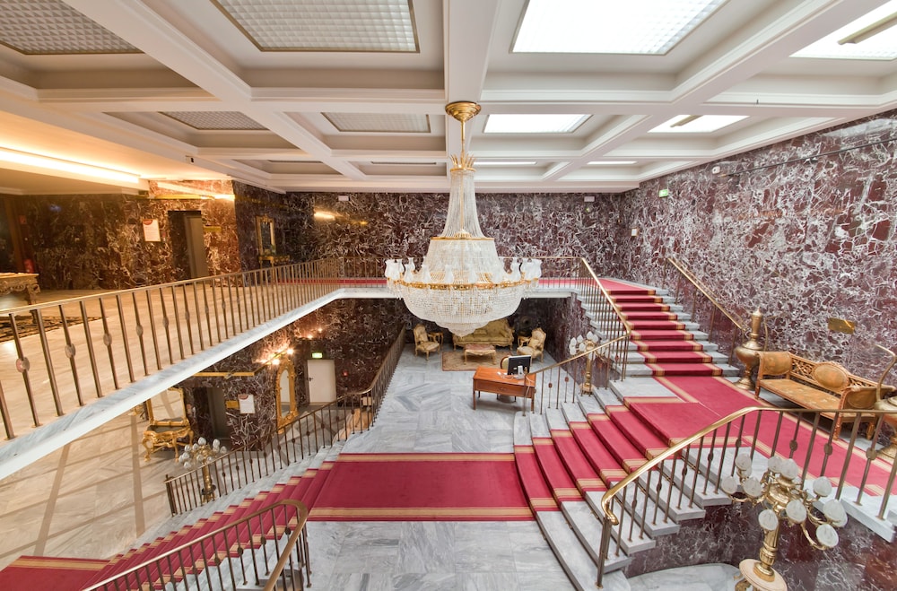 Novum Hotel Excelsior 48/56