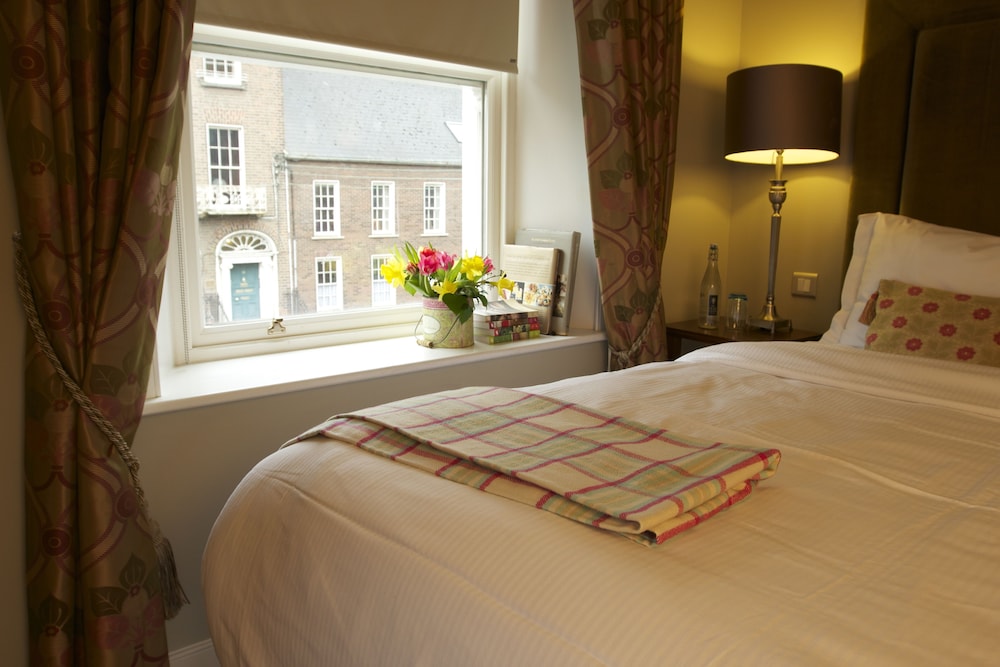 No. 1 Pery Square Hotel &amp; Spa 11/50