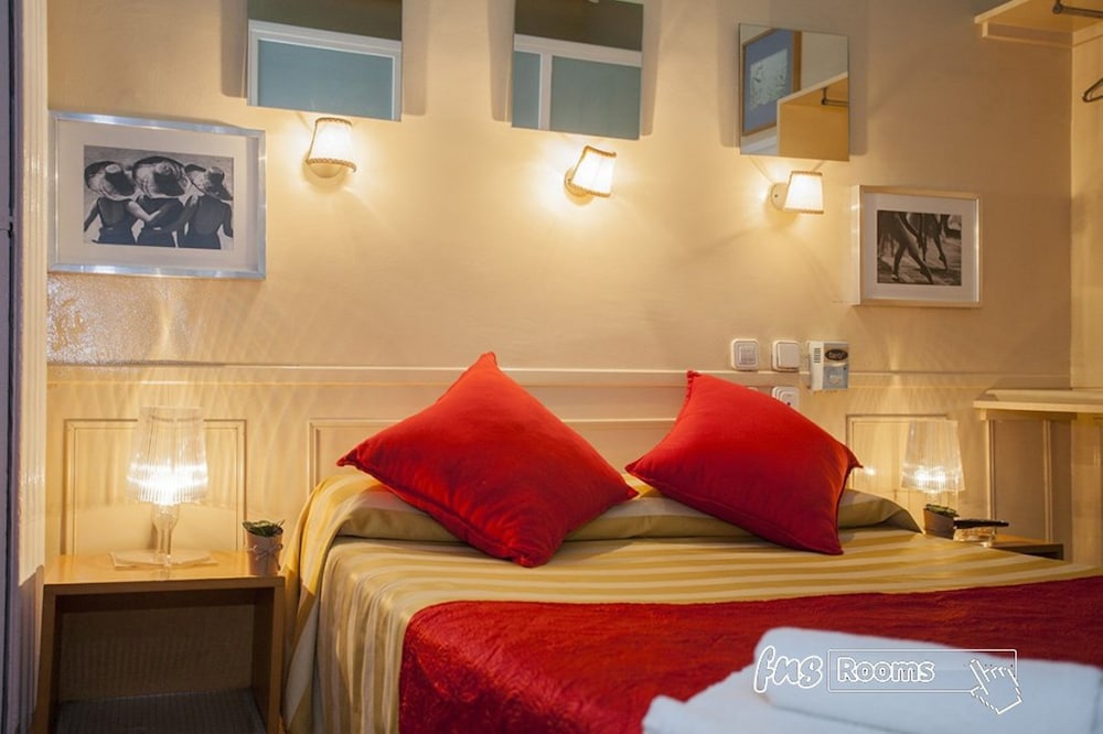 Hostal La Fontana 43/65