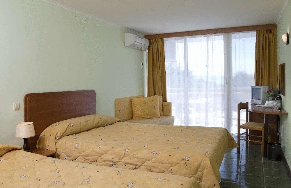 MALIBU ALBENA 23/59