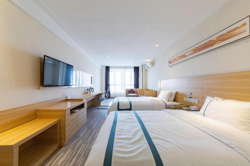 City Comfort Inn Wuhan Sanjiaohu Metro Station 24/50