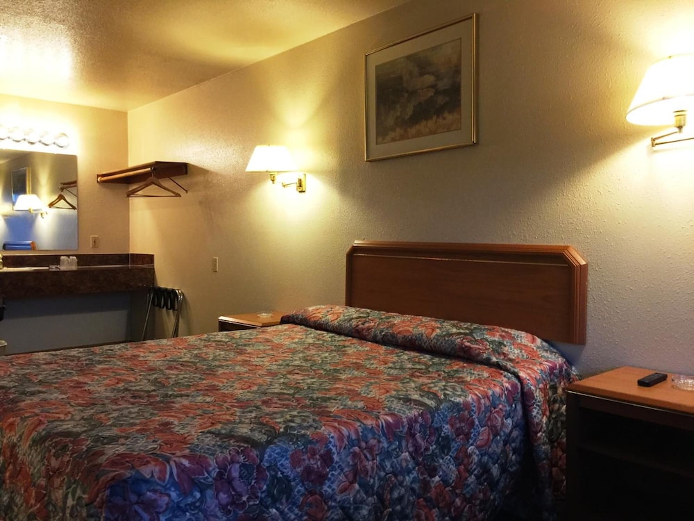 Milwaukie Inn Portland South 22/55