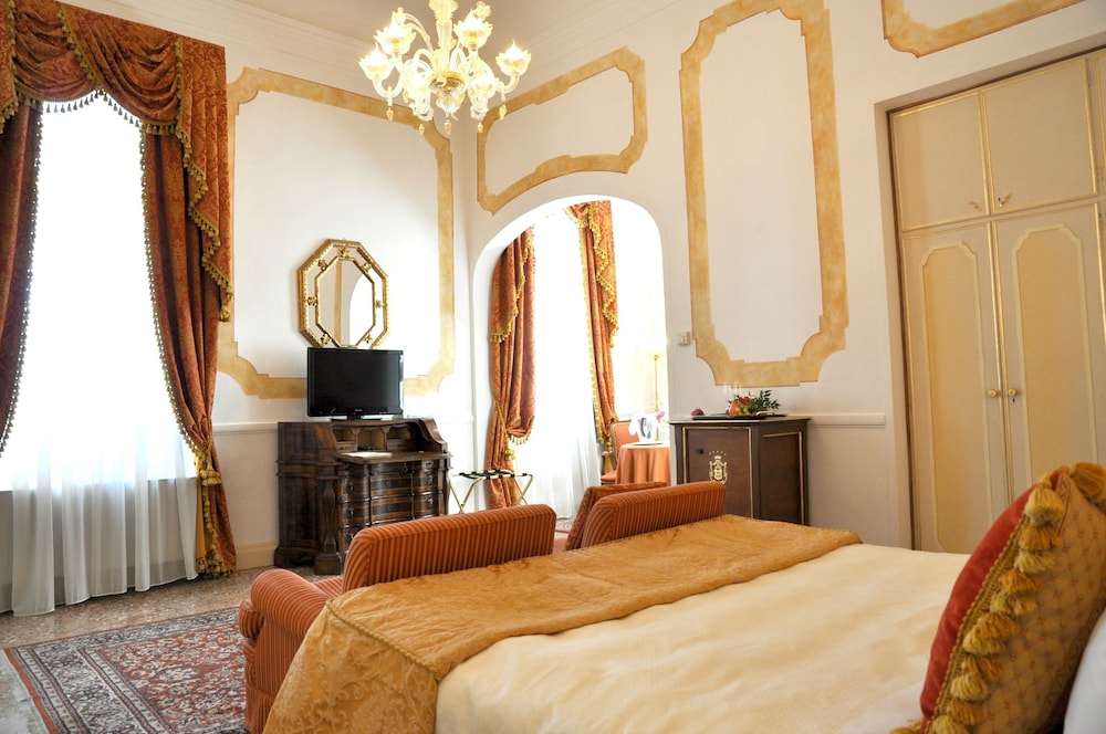 Villa Condulmer Hotel 28/69
