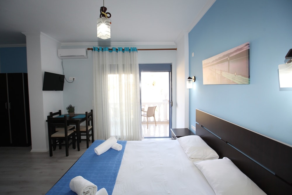 Hotel Keos 18/68